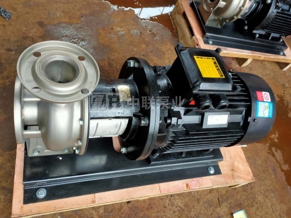 Melted urea pump type FN
