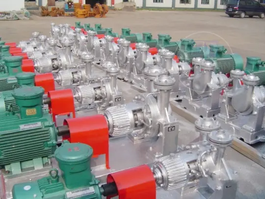Horizontal centrifugal oil pump type AY