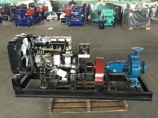 Water pump unit with diesel engine for the chemical industry