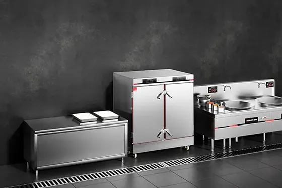 What are the broad types of commercial whole kitchen equipment?