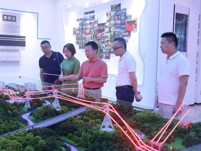 互訪交流促合作，同心同行謀發展