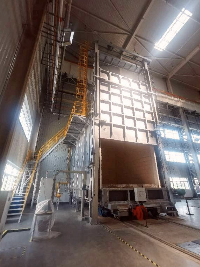 Heat treatment furnace