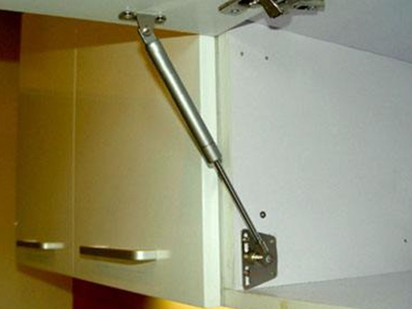 Application case of cabinet gas spring Application case of cabinet gas spring