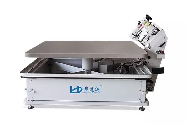 Comparison and advantages between fully automatic quilting machines and traditional quilting machines