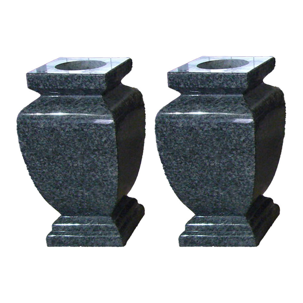 Vase/Bench