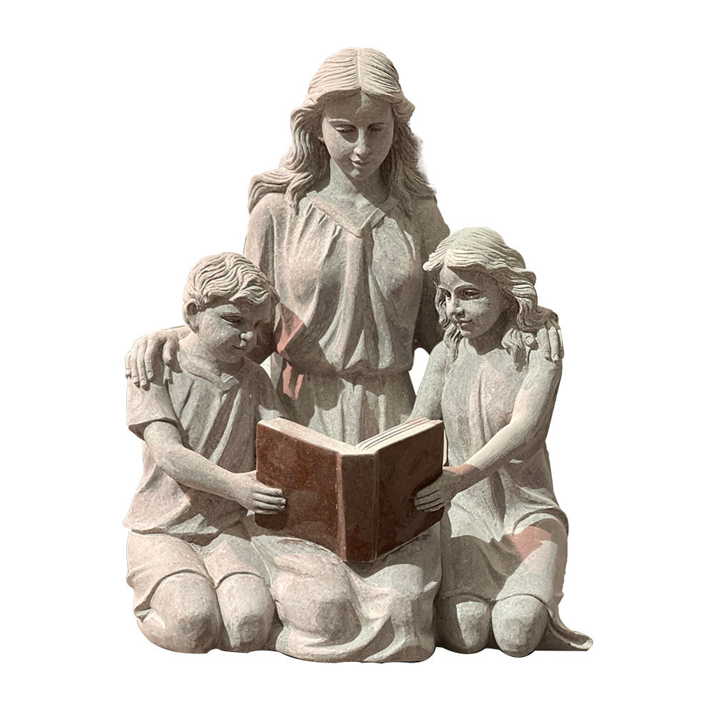 Carving/Statues