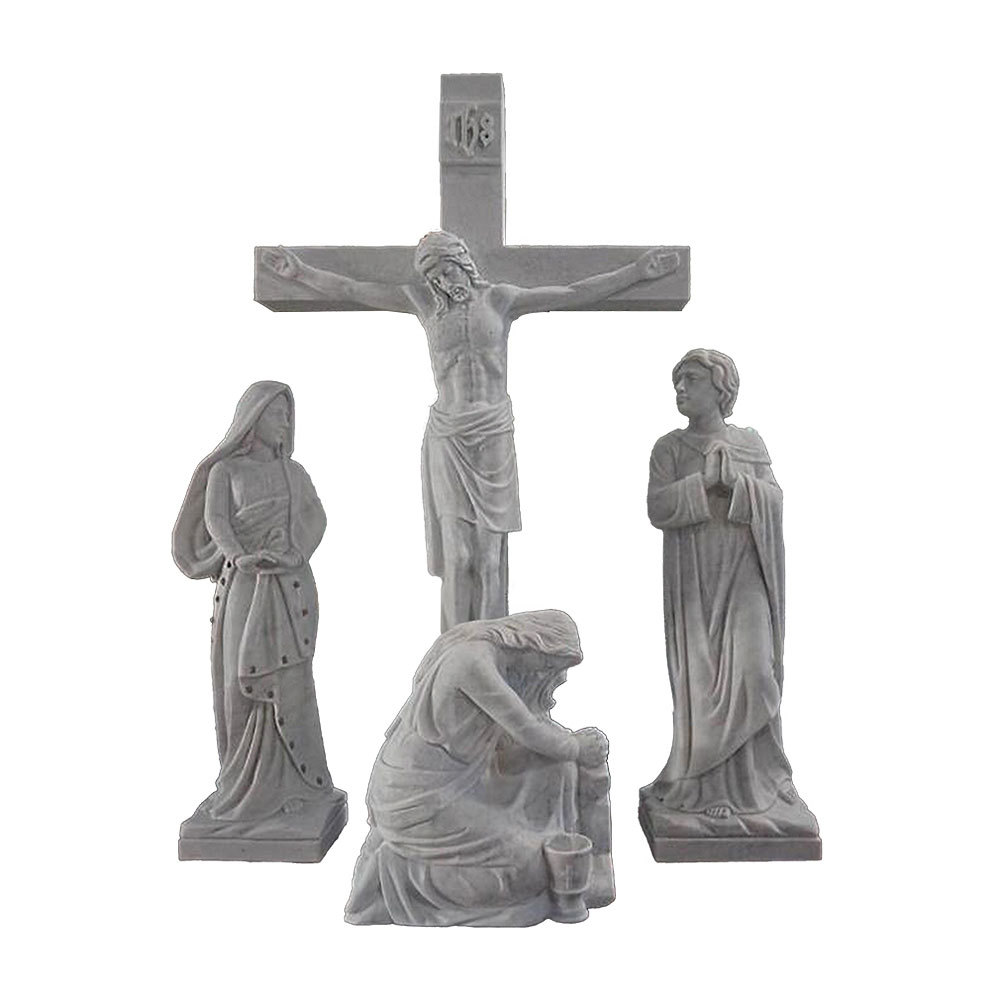 Carving/Statues