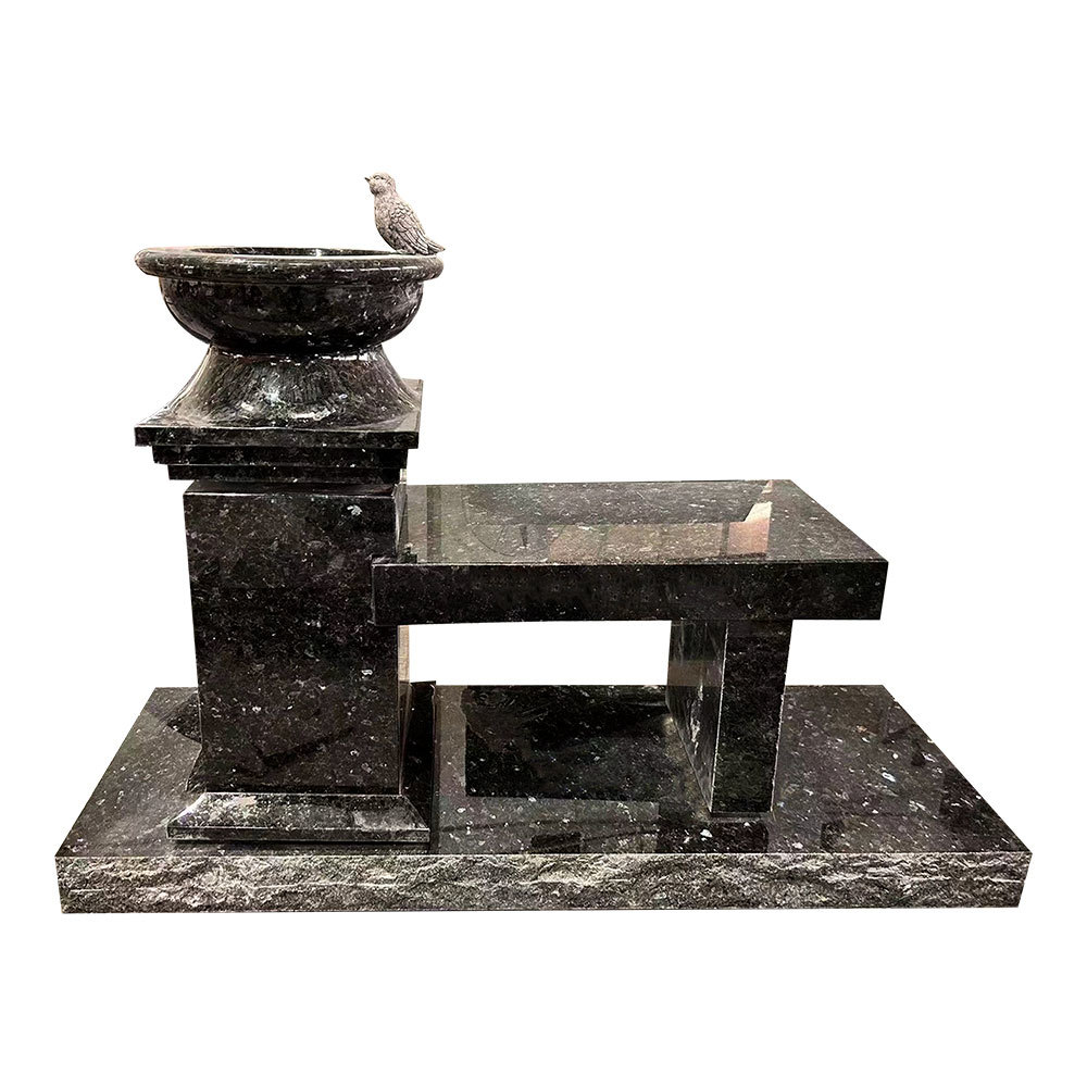 Vase/Bench