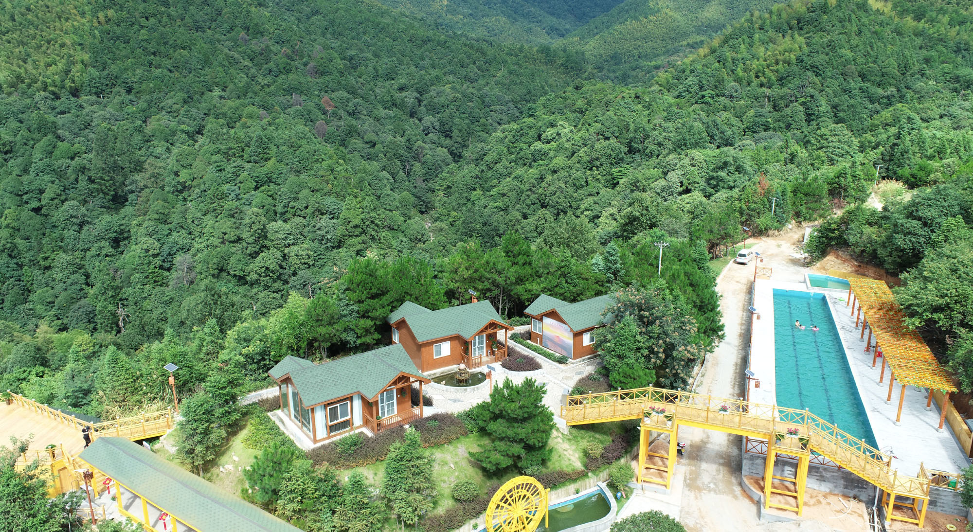 Strong mine