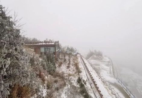 Fuqiang Stone | Auspicious snow heralds a bountiful year, the snowy scenery is beautiful