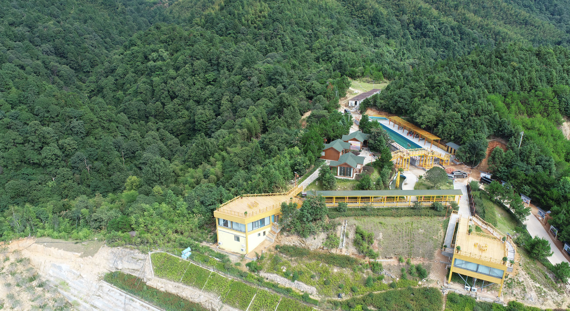 Strong mine