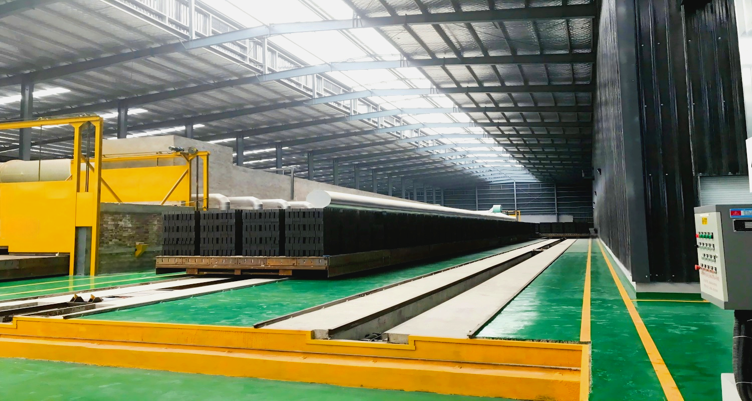 What are the energy-saving measures taken in the drying room during the production of hollow products?