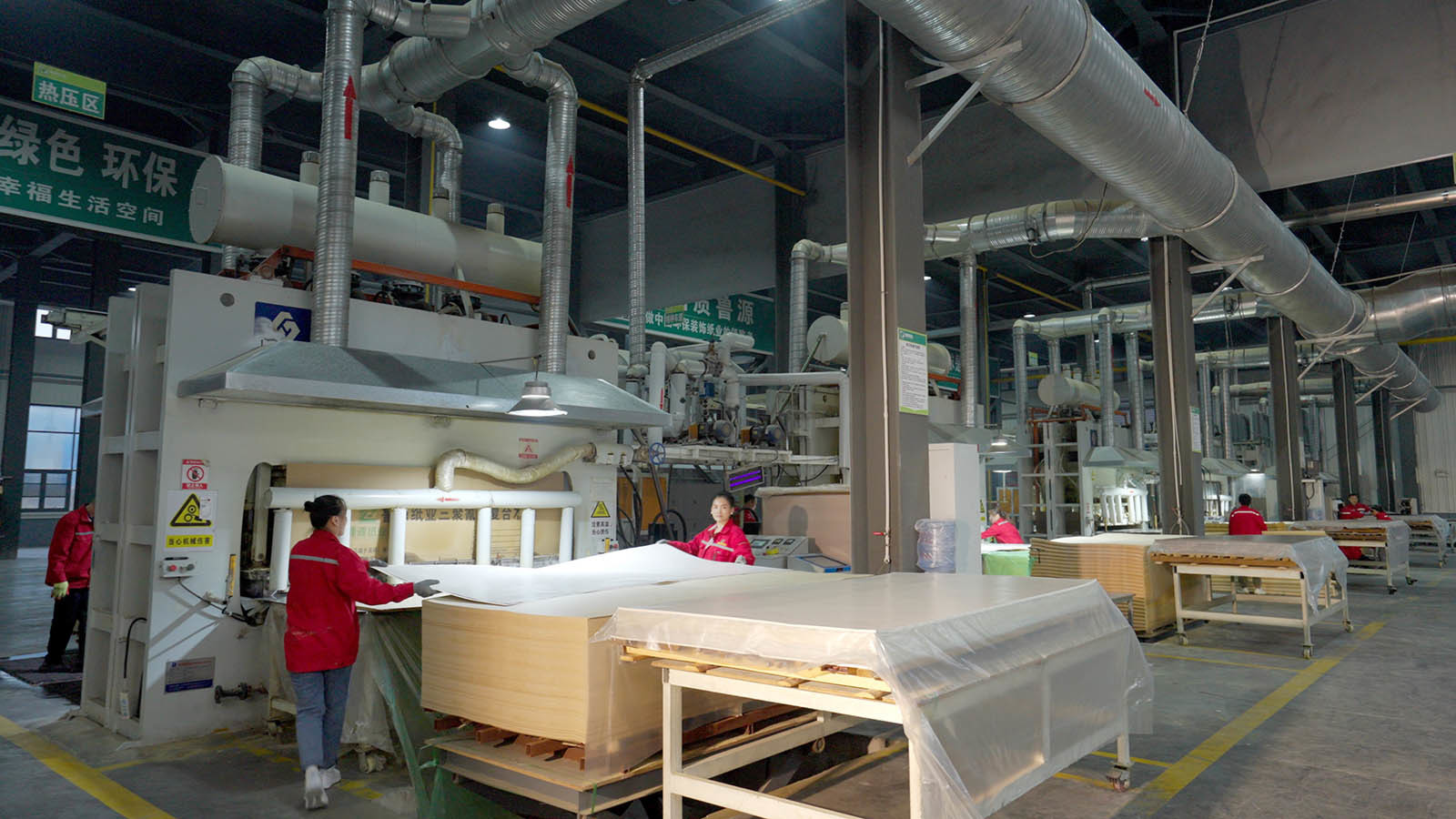 22 high-speed and fast hot pressing lines 22 high-speed and fast hot pressing lines