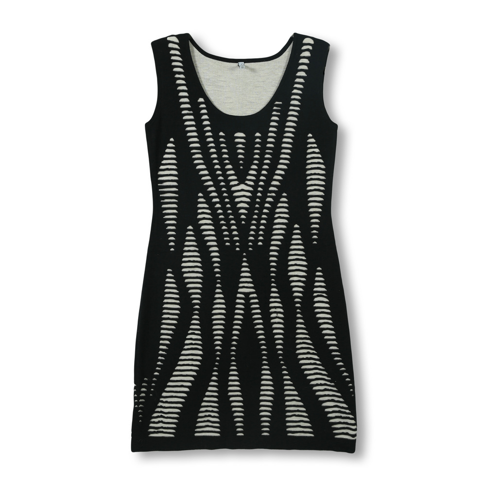 TS15 50%Polyester 23%Acrylic 22%Nylon 5%Wool