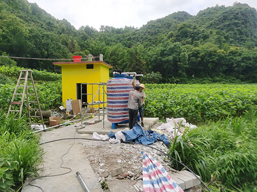 河池市宜州區(qū)屏南鄉(xiāng)板龍屯5T/H一體化凈水設備