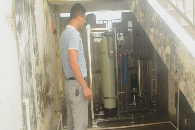 百色市凌云縣攬金小學(xué)—0.25T/H一體化直飲水設(shè)備