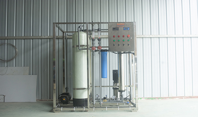 百色市凌云縣攬金小學(xué)—0.25T/H一體化直飲水設(shè)備