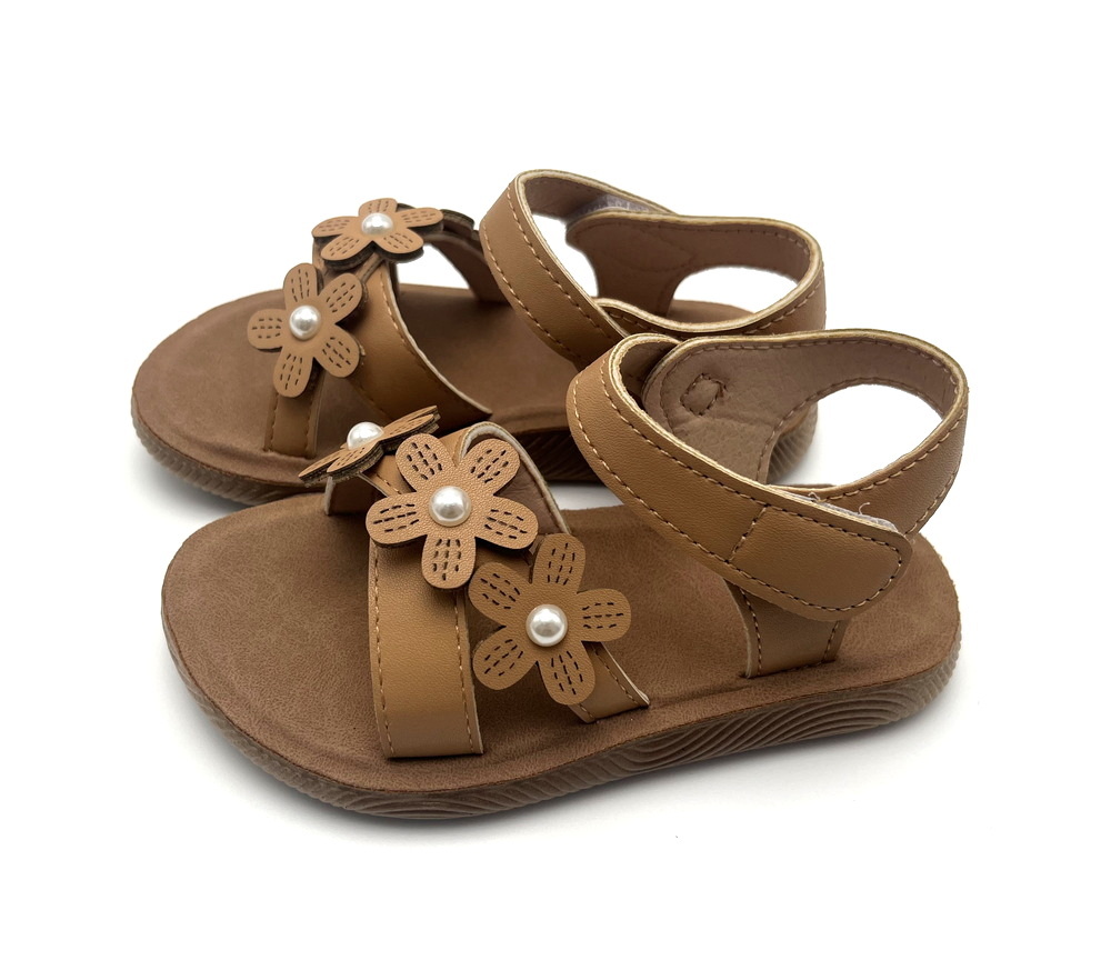 Retail Non-Slip Flat PVC injection Girls' Summer Sandals Light-Weight Open Toe Platform Design for Spring and Autumn Seasons