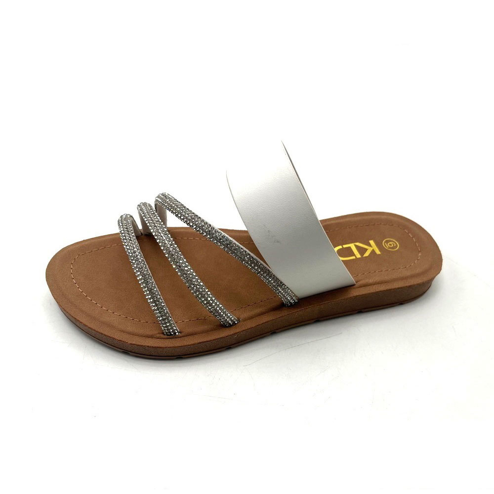 Best Sales Classical Nice Diamond Design OEM Custom logo PVC Injection Anti slip Flat Sole Shoes Women Flat Sandals Summer