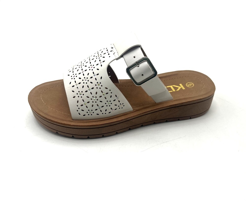 Factory Price OEM Custom logo Slip on Thick Platform PVC AIR BLOW Injection Sole Women Shoes Ladies Sandals Slipper Shoes