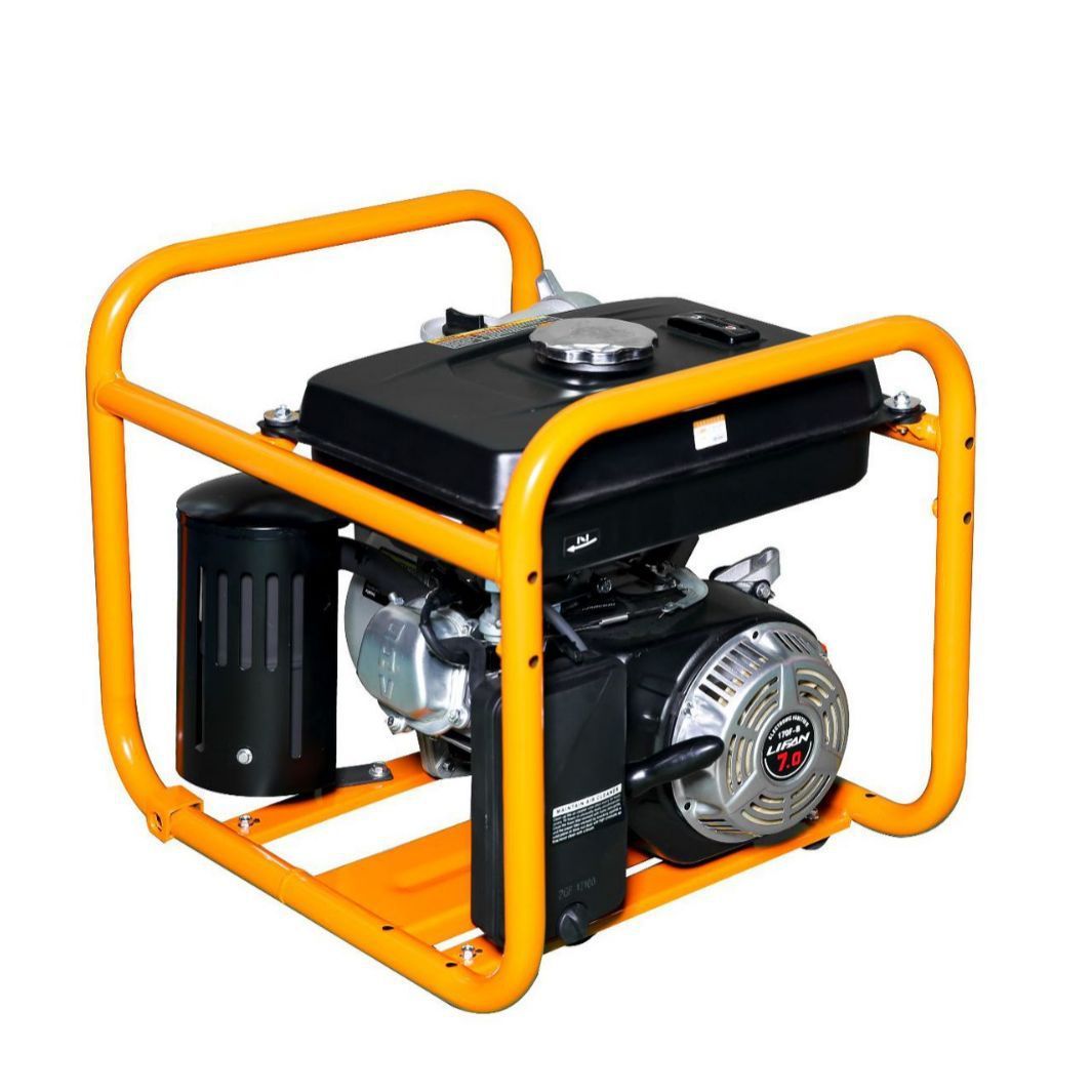 Farmland water pumping machine