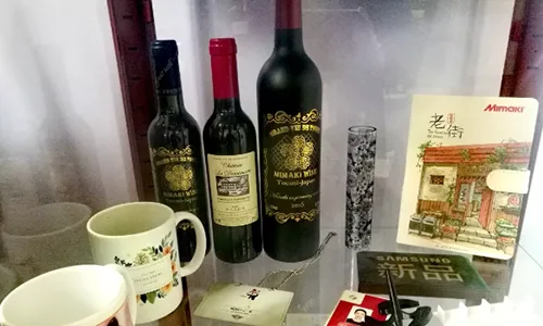 How to identify a good UV flatbed printer