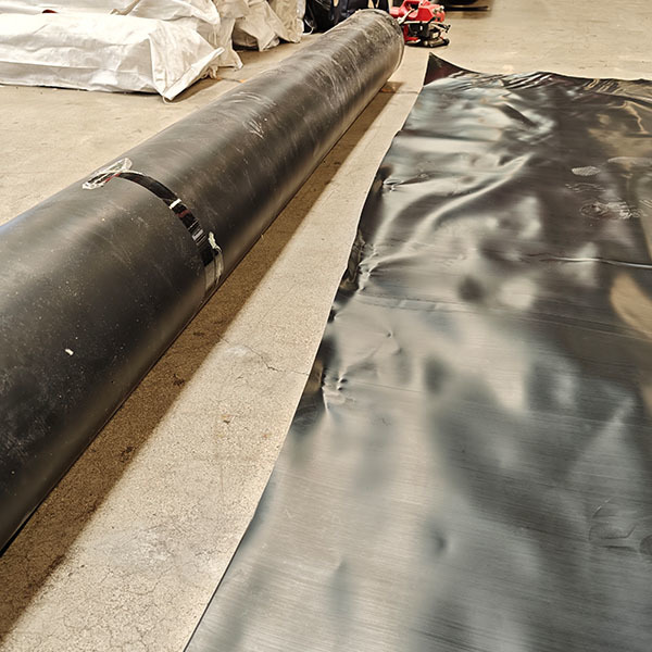 Гладкая HDPE Геомембрана