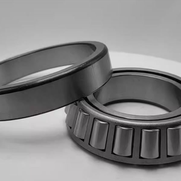 Bearing fault diagnosis and predictive maintenance technology vibration analysis
