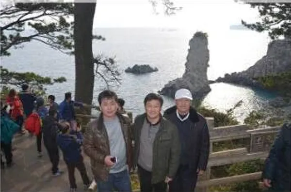 旅游团建
