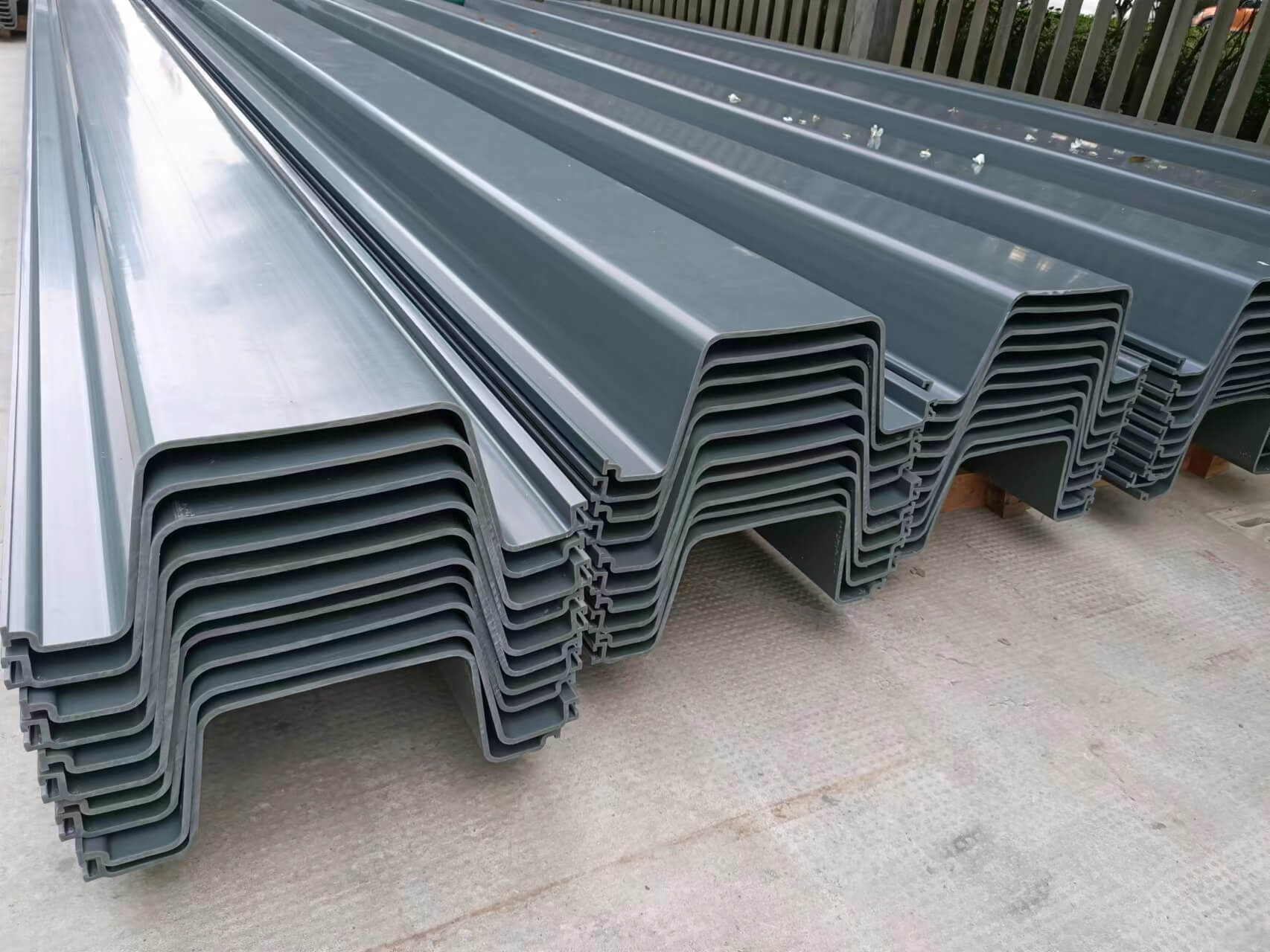 Vinyl sheet piling