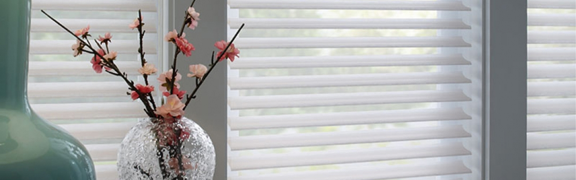 Folding screen curtain Folding screen curtain