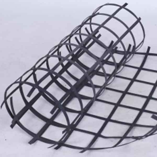 Steel-plastic geogrid