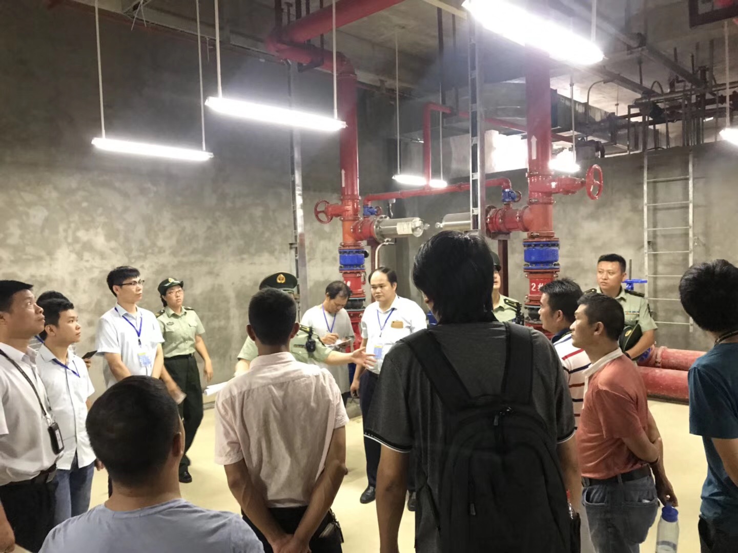 申工消防巡檢柜桂林兩江國(guó)際機(jī)場(chǎng)項(xiàng)目現(xiàn)場(chǎng)驗(yàn)收實(shí)拍