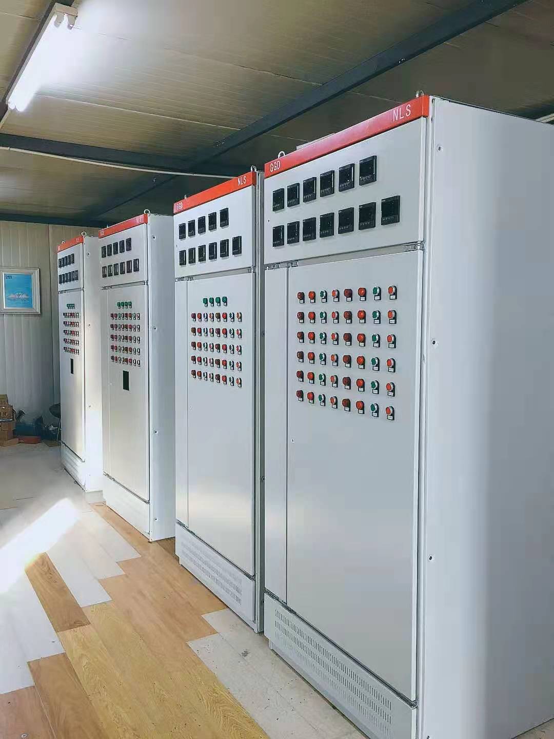 礦山機(jī)械電機(jī)啟動柜實(shí)拍