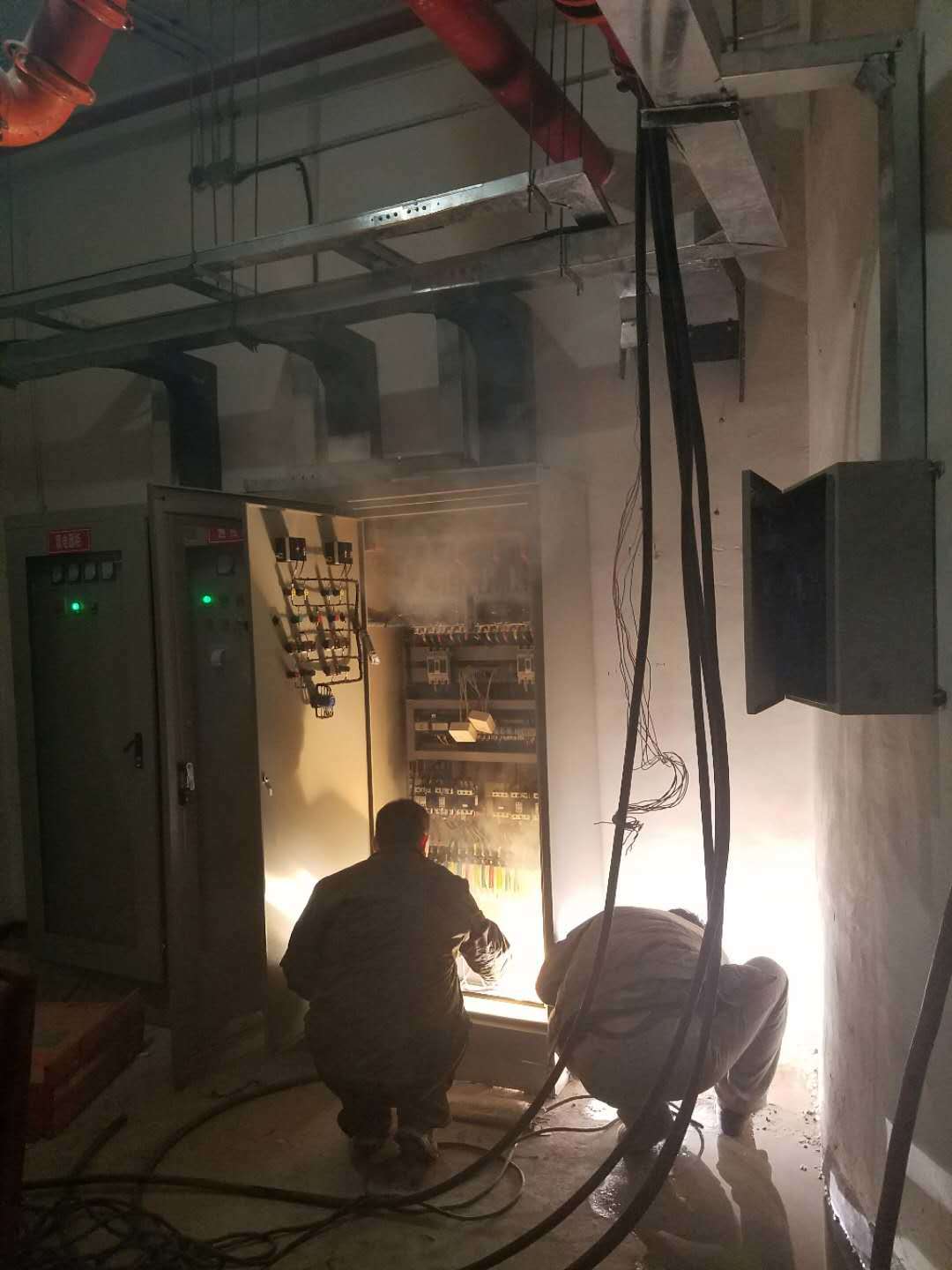 申工消防巡檢成套設(shè)備中國農(nóng)業(yè)部消防改造項(xiàng)目設(shè)備安裝圖1