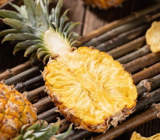Dried Pineapple