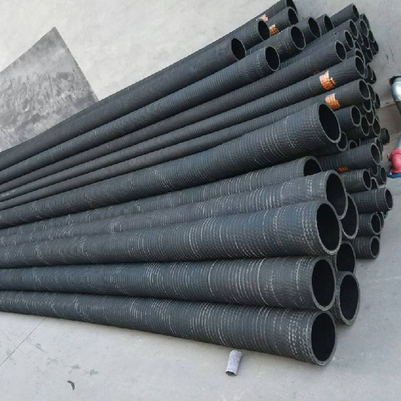 Suction and discharge hose for sand and mud