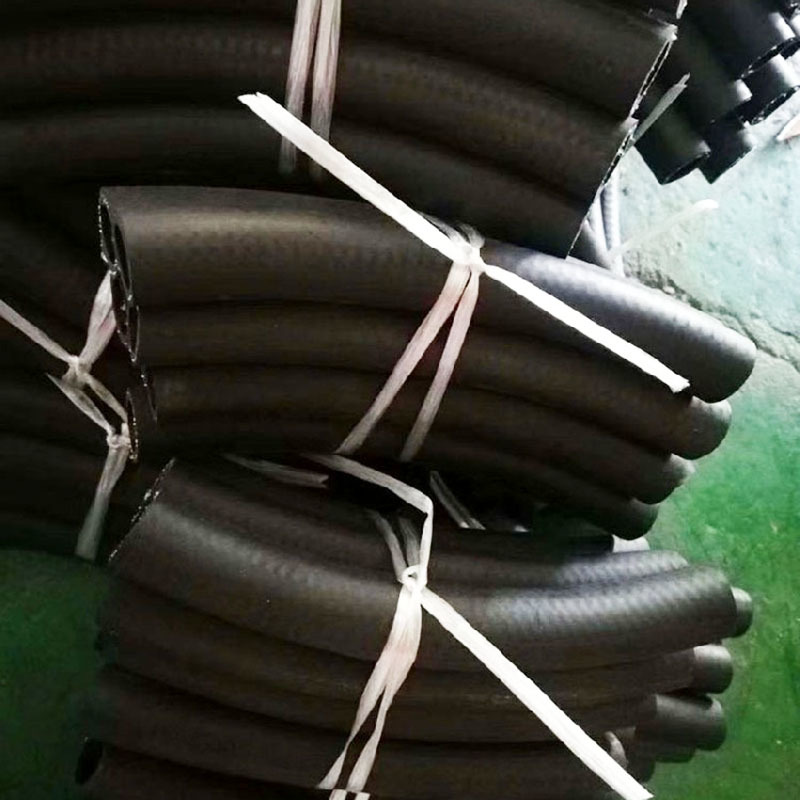 Fabric-reinforced, Wire-reinforced, Rubber hose