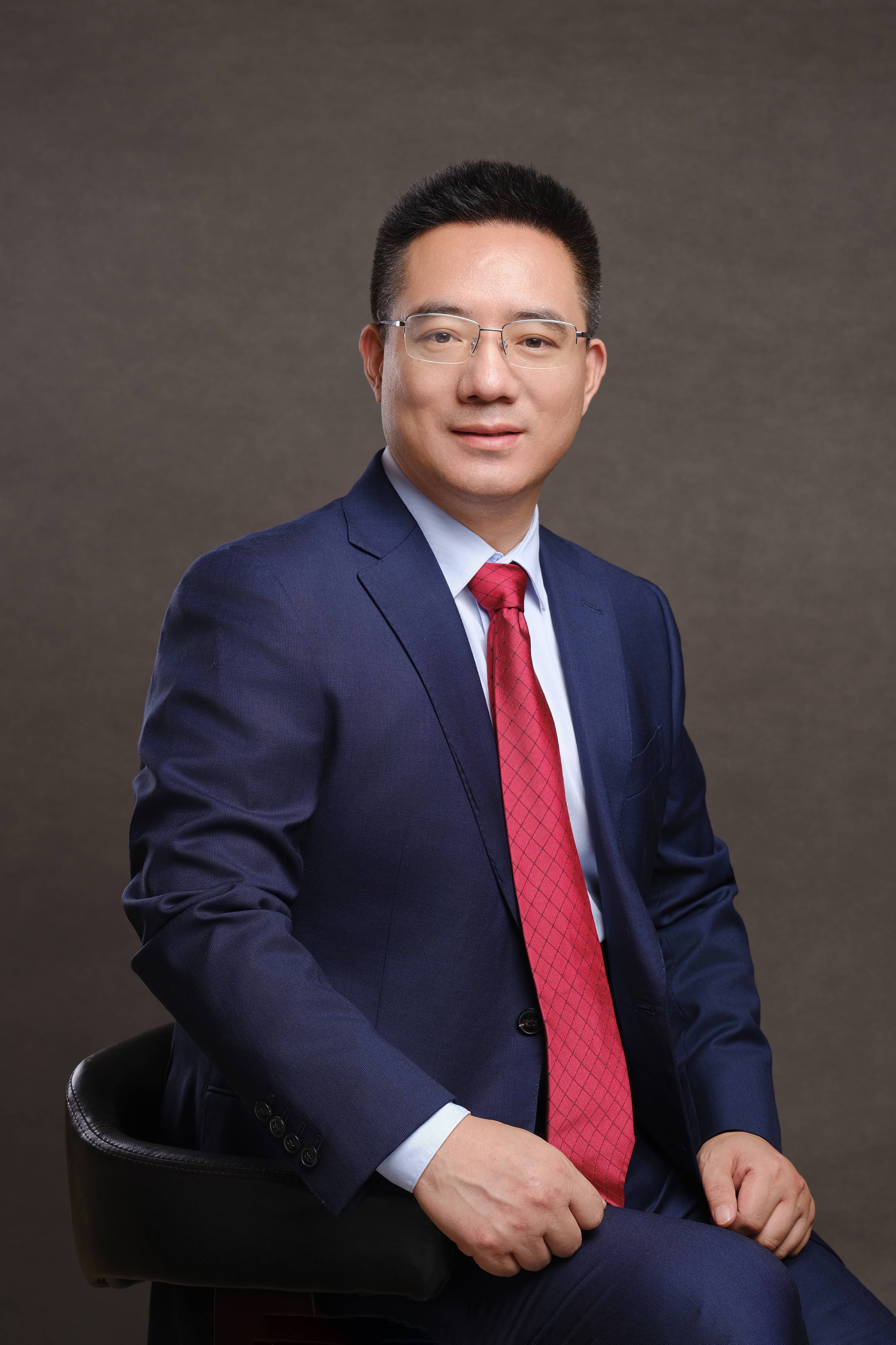 副总裁 史志迅先生 副总裁 史志迅先生