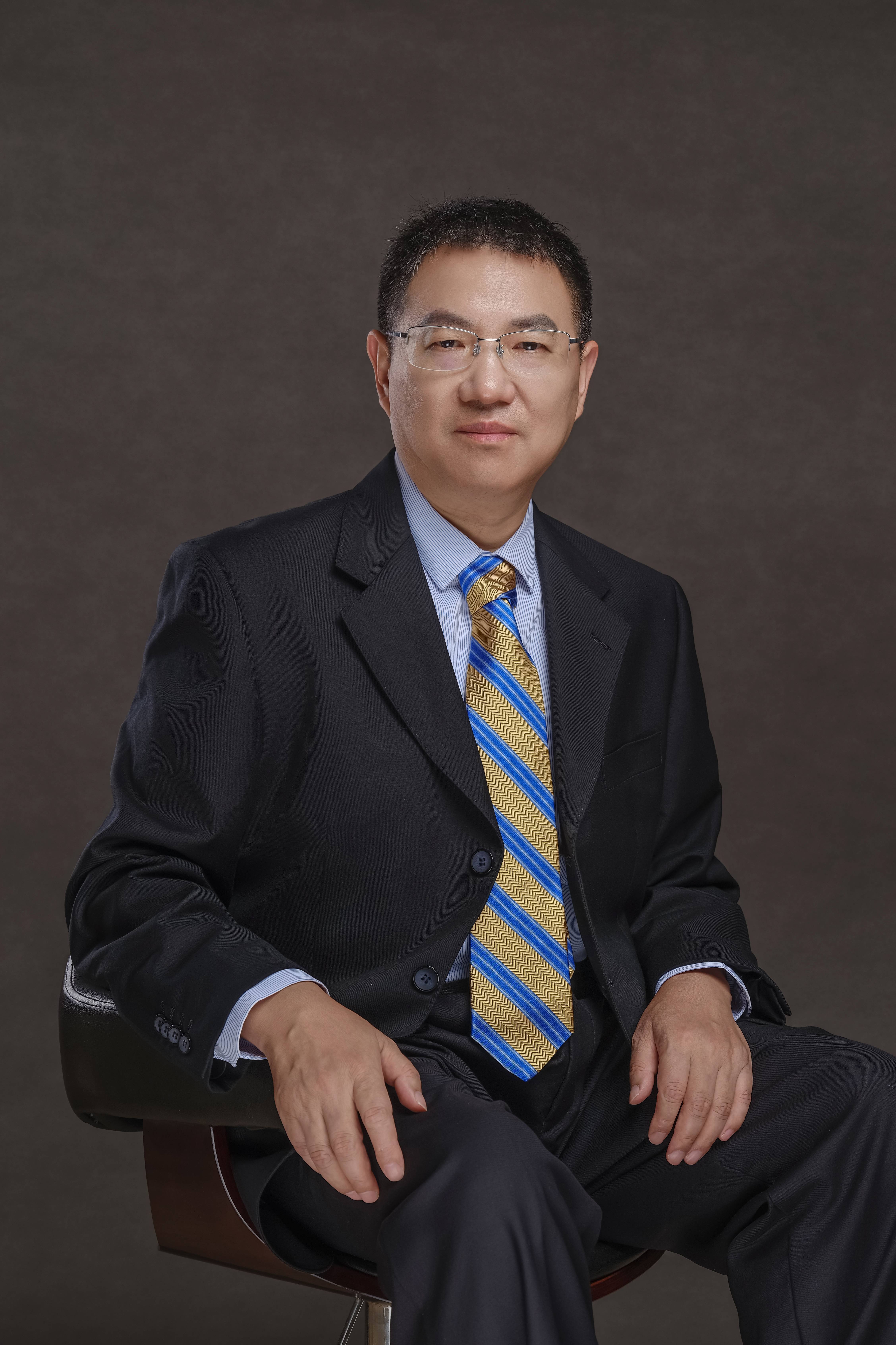 独立董事 李明辉先生 独立董事 李明辉先生