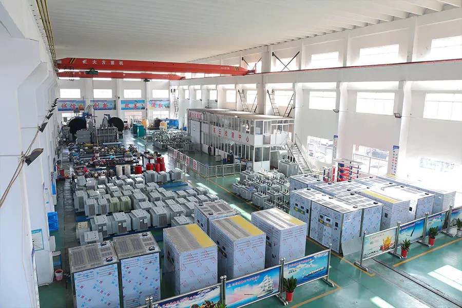 How Smart Monitoring Enhances Low-Voltage Switchgear Performance and Operational Visibility