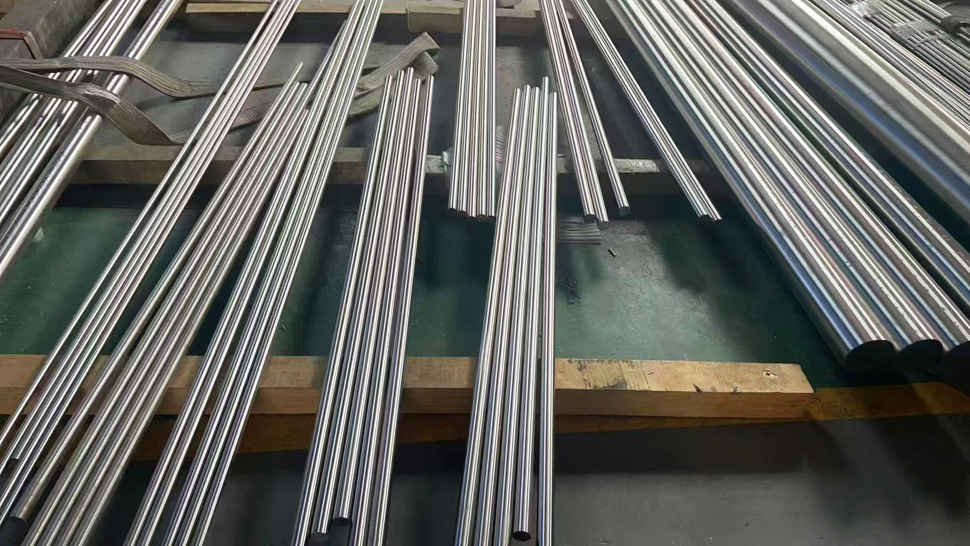 Characteristics, application and prospects of corrosion-resistant alloys and superalloys