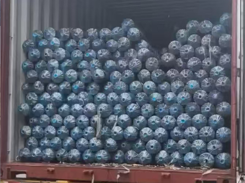 Shipping display
