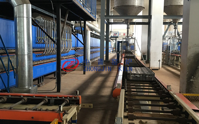 Coal-to-oil double-layer electric heating roller kiln