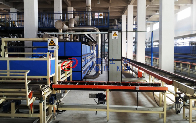 Coal-to-oil double-layer electric heating roasting furnace