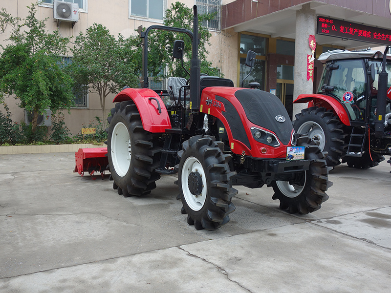 120hp輪式拖拉機