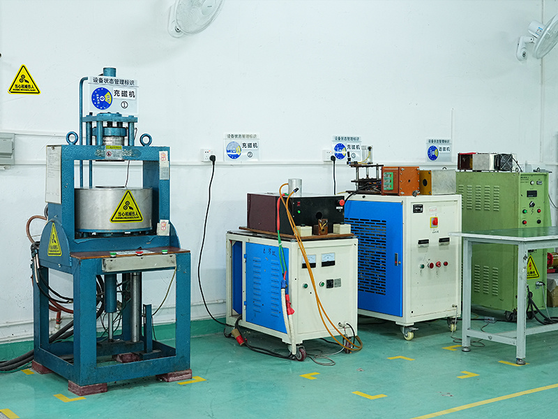 Packaging workshop magnetizer-1