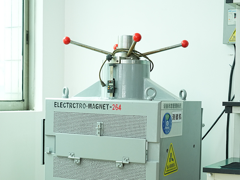 Magnetic testing machine-2