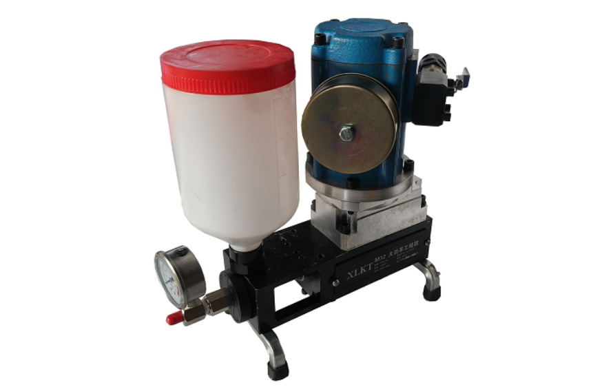 Portable pneumatic high-pressure grouting machine