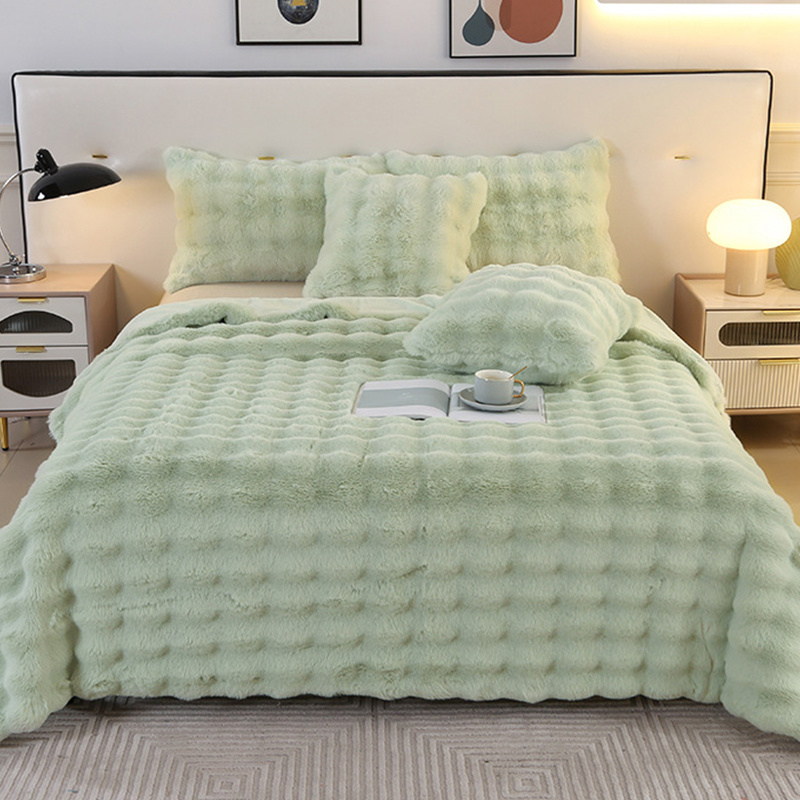BLK-001. Couverture en forme de lapin